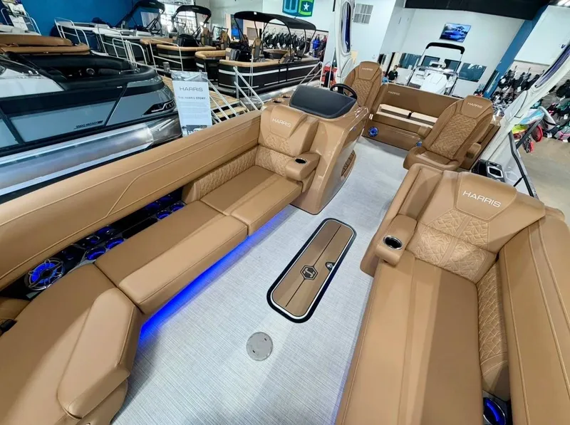 Slide: The Image of Interior of Harris Grand Mariner 250, 2026 model, luxurious leather seating. - 6