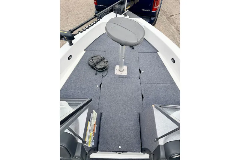 Slide: The Image of 2012 Skeeter SL 185 boat deck with seat and trolling motor. - 51