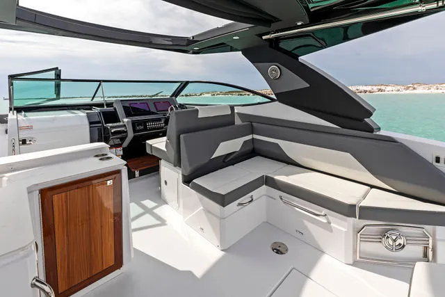 Slide: The Image of Cruisers 38 GLS OB 2024 - 63