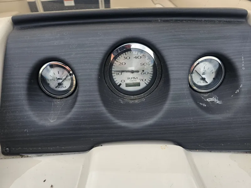 Slide: The Image of Dashboard of a 2020 Bennington 20SV boat. - 12