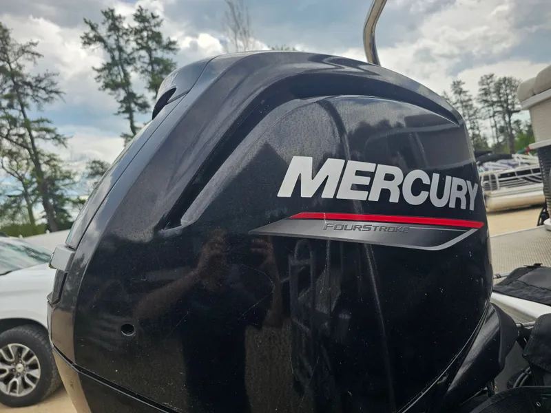 Slide: The Image of Mercury FourStroke outboard motor on Bennington 20SV boat, 2020 model. - 16