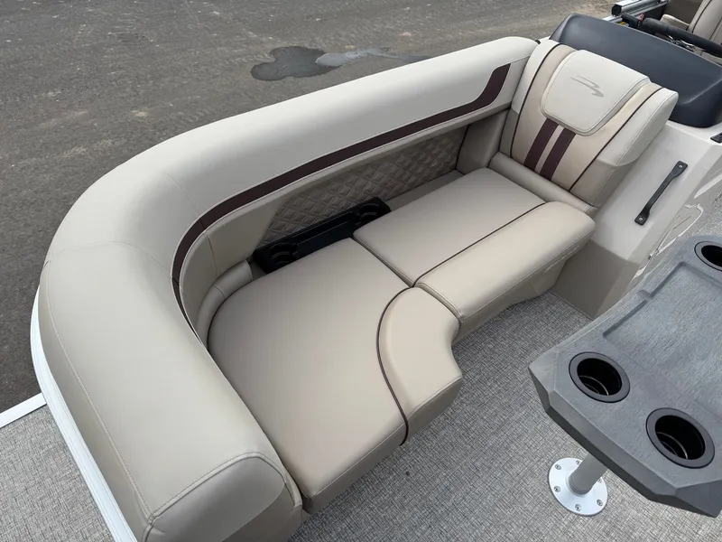 Slide: The Image of Luxurious seating on Bennington 22SSR-SPS (PB) pontoon boat, model year 2026. - 12