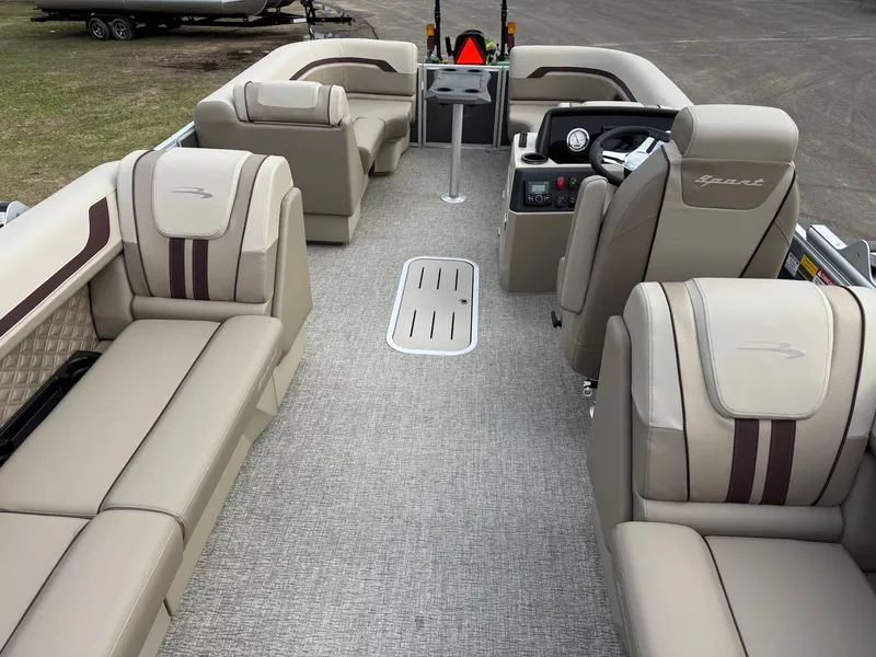 Slide: The Image of Interior of 2026 Bennington 22SSR-SPS (PB) pontoon boat. - 25