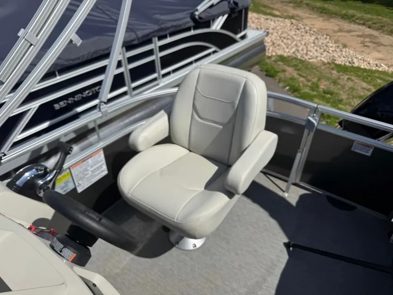 Slide: The Image of Suncatcher Vista 16 boat seat, 2021 model, mounted on deck. - 12
