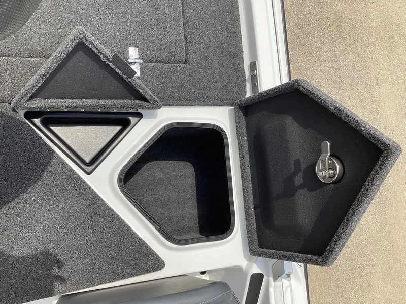 Slide: The Image of Bass Cat Cougar FTD 2026 boat storage compartments. - 33
