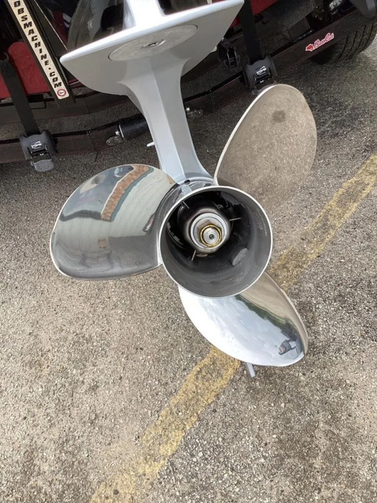 Slide: The Image of Close-up of a boat propeller, Bass Cat Eyra 2026 model. - 8