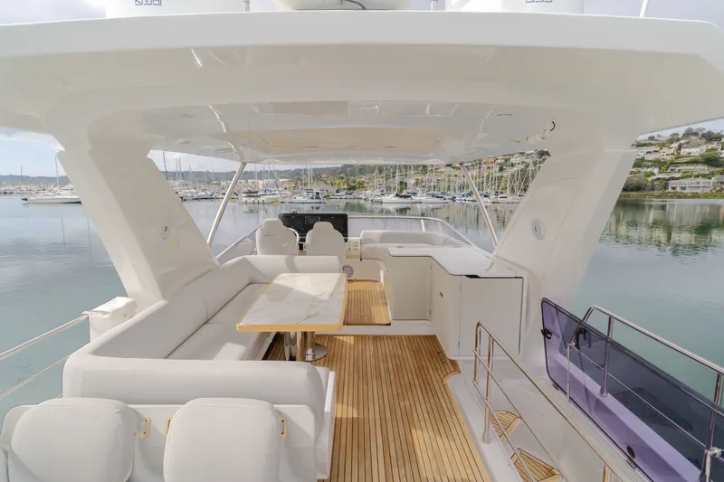 Slide: The Image of Luxurious interior of the 2020 Azimut Fly 60 yacht. - 36
