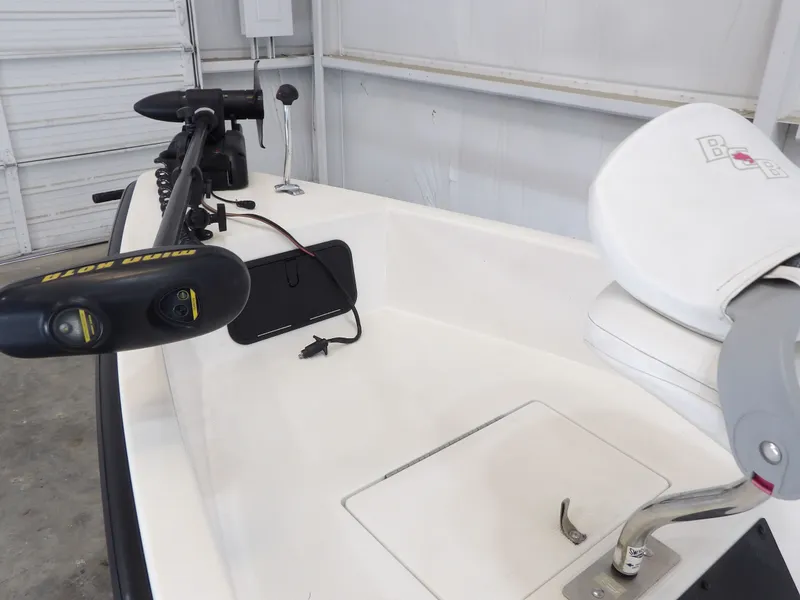 Slide: The Image of 2017 Bass Cat Phelix boat with Minn Kota motor. - 13