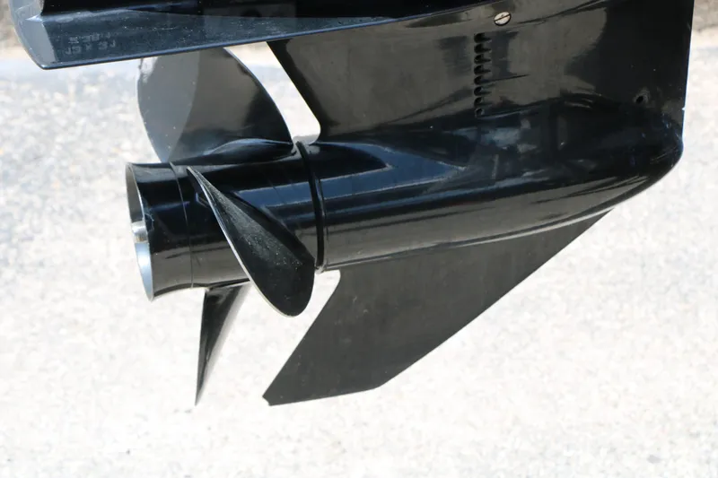 Slide: The Image of Black propeller of a 2016 Lowe SS190 boat. - 7