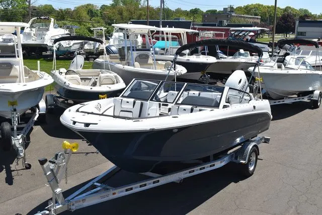 The Image of Stingray 20 SBX 2026 - 1