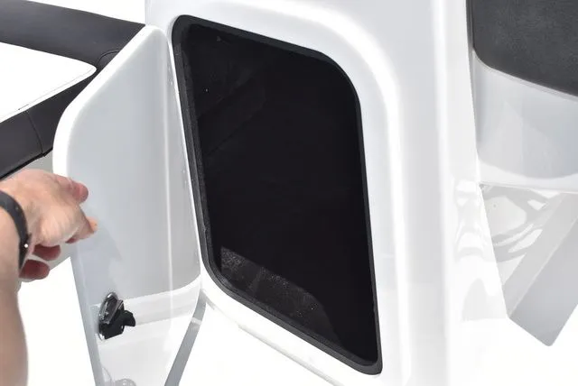 Slide: The Image of Stingray 20 SBX 2026 - 51