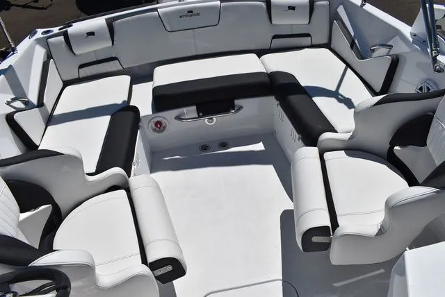 Slide: The Image of Stingray 20 SBX 2026 - 56