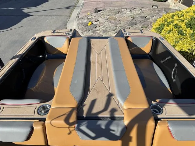 Slide: The Image of Heyday Wake Boats WT-SURF 2020 - 11