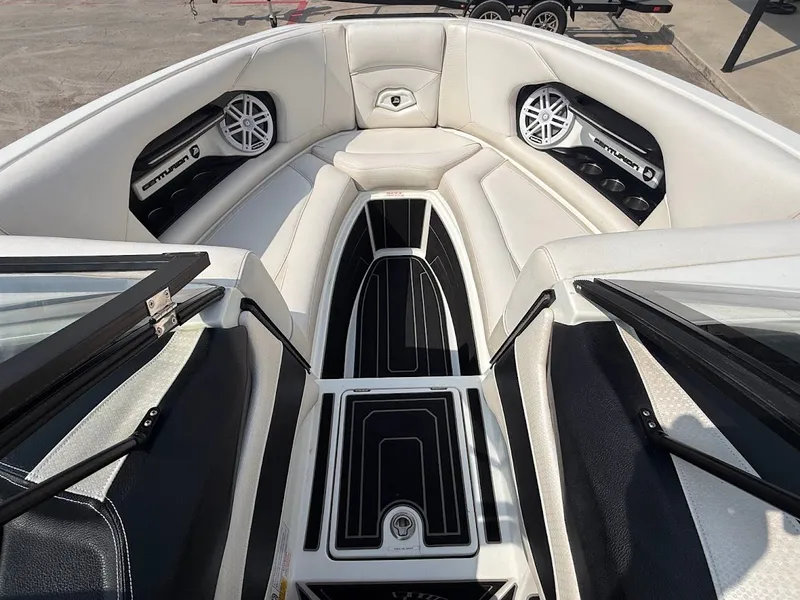 Slide: The Image of Interior of 2019 Centurion Ri257 boat with luxurious seating. - 37