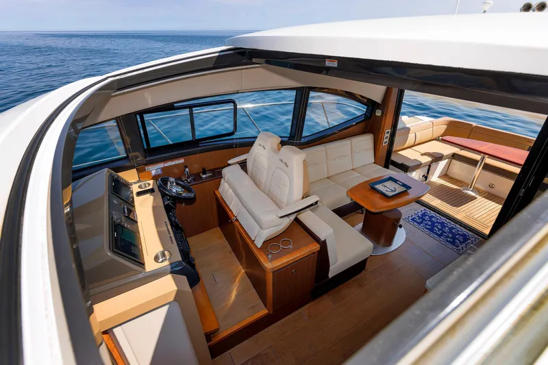 Slide: The Image of Sunroof - 31