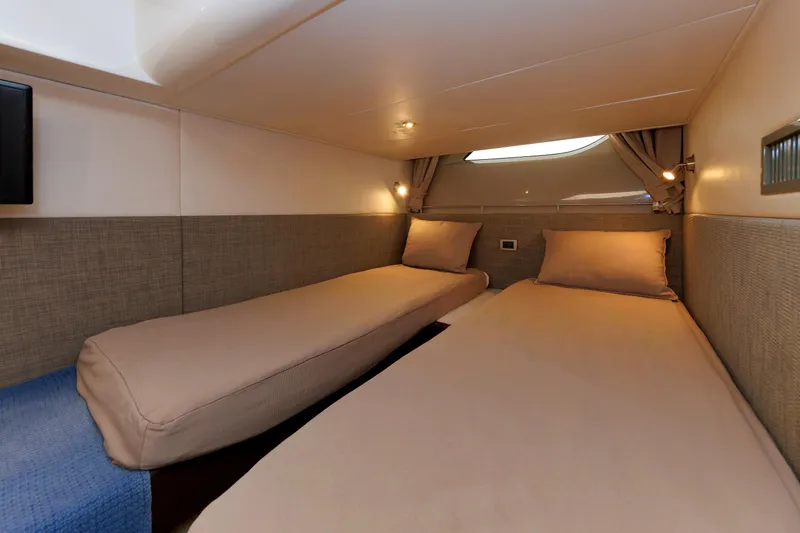 Slide: The Image of Guest Cabin - 42