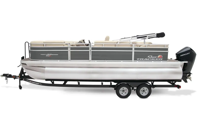 Slide: The Image of Sun Tracker Party Barge 22 RF XP3 2025 - 3