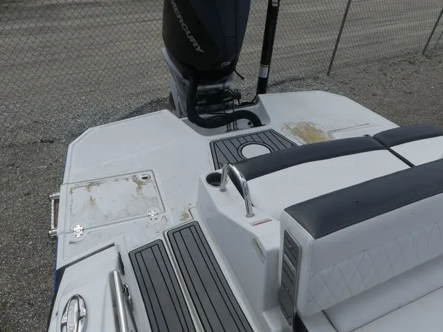 Slide: The Image of Monterey M-65 2019 - 16