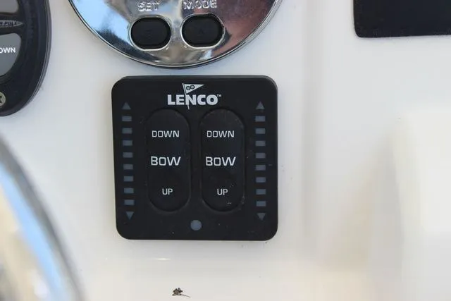 Slide: The Image of Lenco control panel on a 2019 Robalo R222 boat. - 18