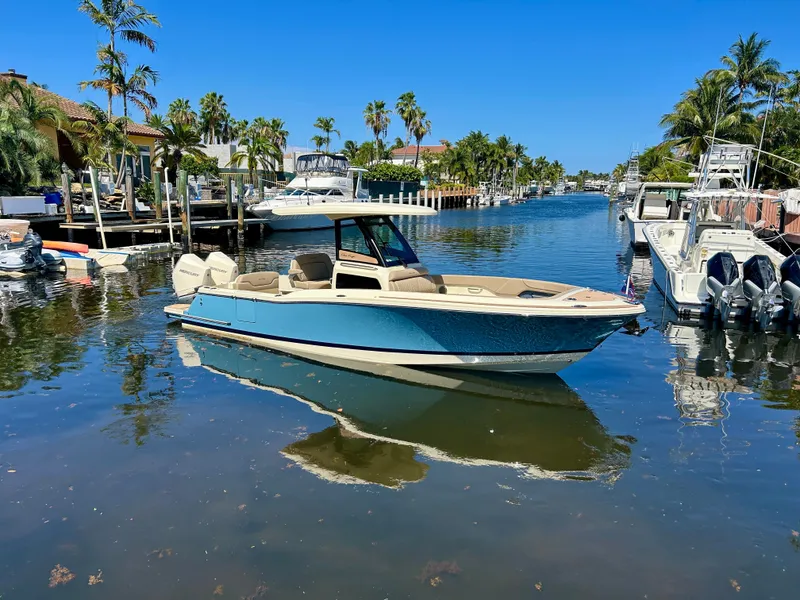 The Image of Chris-Craft Catalina 28, 2026, in a sunny canal. - 0