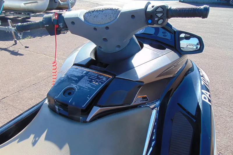 Slide: The Image of 2010 Yamaha WaveRunner FX HO dashboard and controls, featuring handlebars and rearview mirror. - 7