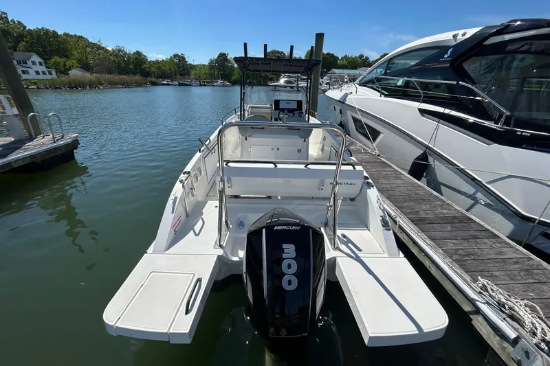 Slide: The Image of 2023 Beneteau Flyer 8 SPACEdeck at dock with Mercury 300 engine. - 3