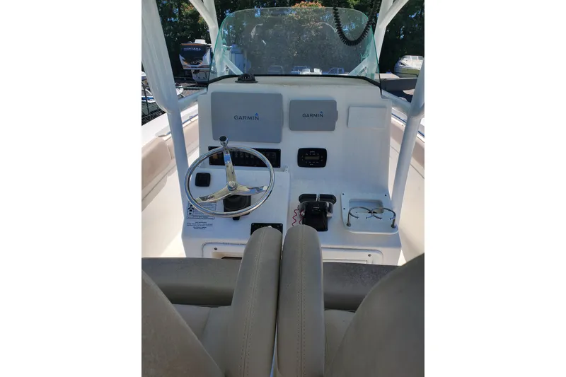 Slide: The Image of 2015 Sea Fox 286 Commander boat helm with Garmin navigation system. - 18