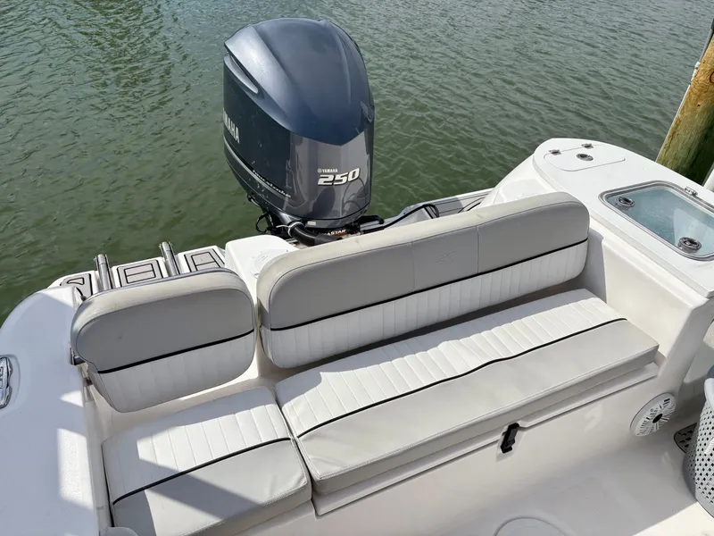Slide: The Image of Rear view of a 2020 Sea Fox 248 Commander boat with Yamaha 250 engine. - 16