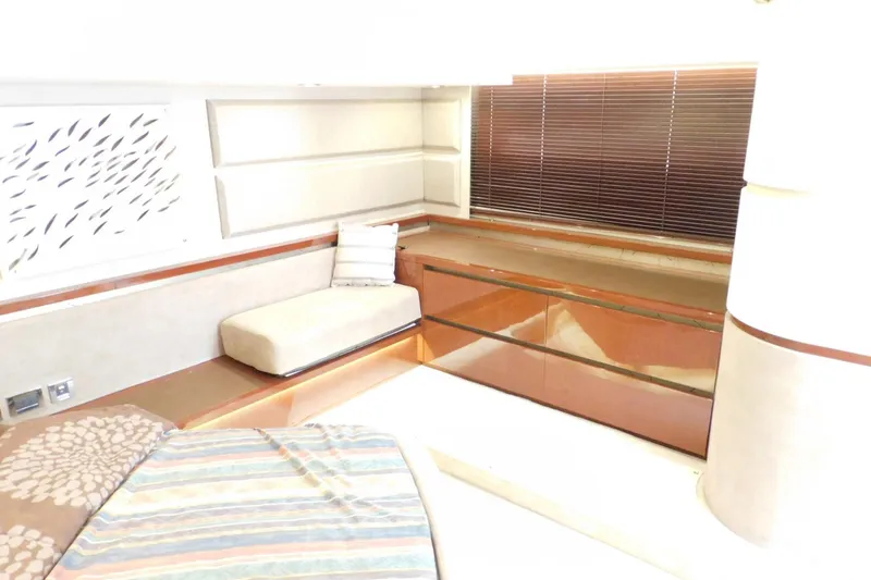 Slide: The Image of Luxurious interior of 2019 Sea Ray L550 yacht with modern furnishings and elegant design. - 48