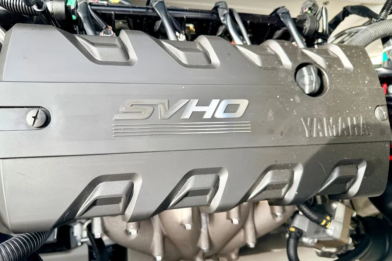 Slide: The Image of 2024 Yamaha AR195 SVHO engine close-up, showcasing sleek design and advanced technology. - 28