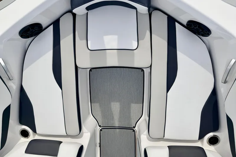 Slide: The Image of 2024 Yamaha AR195 boat interior with sleek seating and modern design. - 59