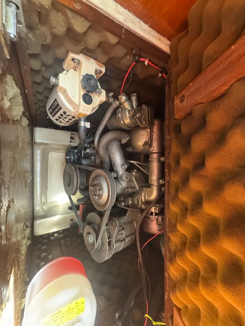 Slide: The Image of Engine compartment of a 1988 Beneteau First 285. - 24