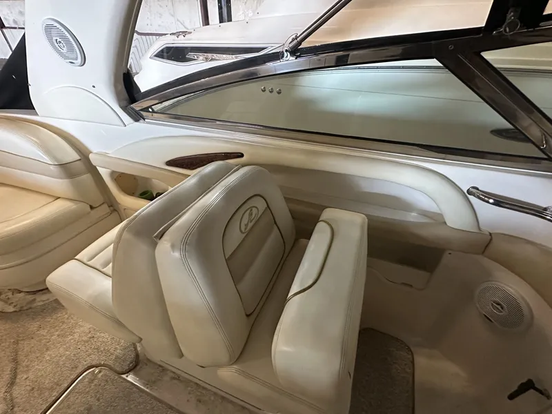 Slide: The Image of Sea Ray 290 Bow Rider 2002 - 14