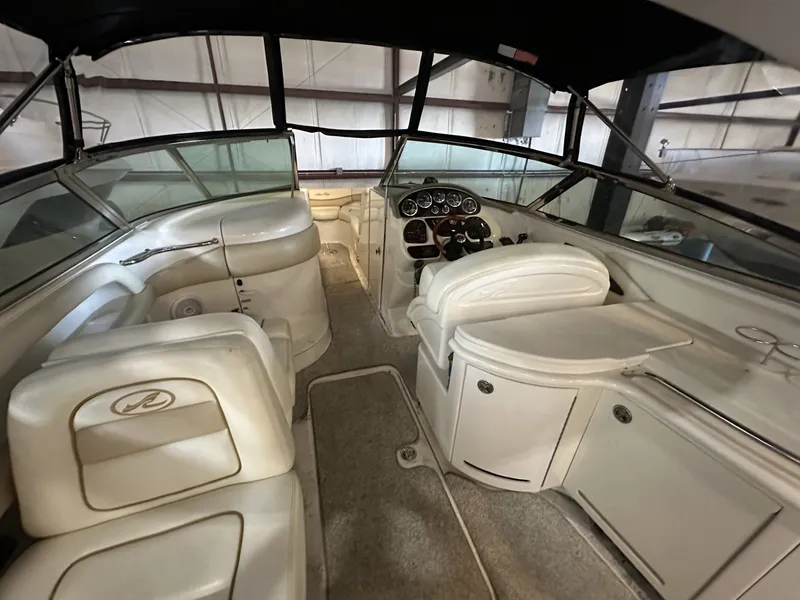 Slide: The Image of Sea Ray 290 Bow Rider 2002 - 9