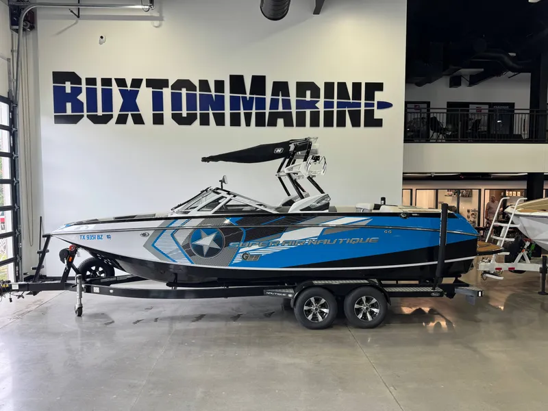 The Image of 2013 Nautique Super Air Nautique G25 boat at Buxton Marine. - 1