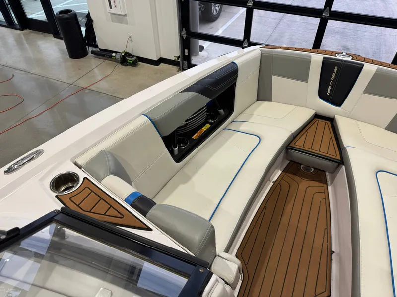 Slide: The Image of Interior of a 2013 Nautique Super Air Nautique G25 boat. - 20