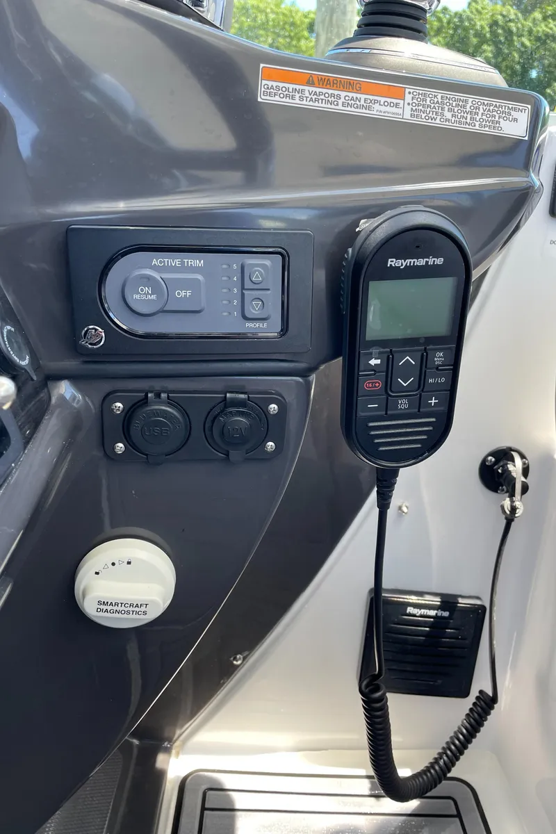 Slide: The Image of Monterey 335 Sport Yacht 2021 helm with Raymarine device. - 18