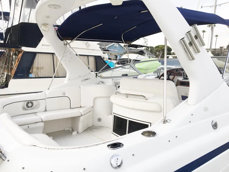 Slide: The Image of Interior of a 1999 Chris-Craft 320 Express Cruiser yacht. - 7