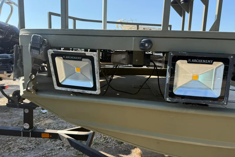 Slide: The Image of 2020 Tracker Grizzly 1860 CC Sportsman boat with Archenemy LED lights. - 11