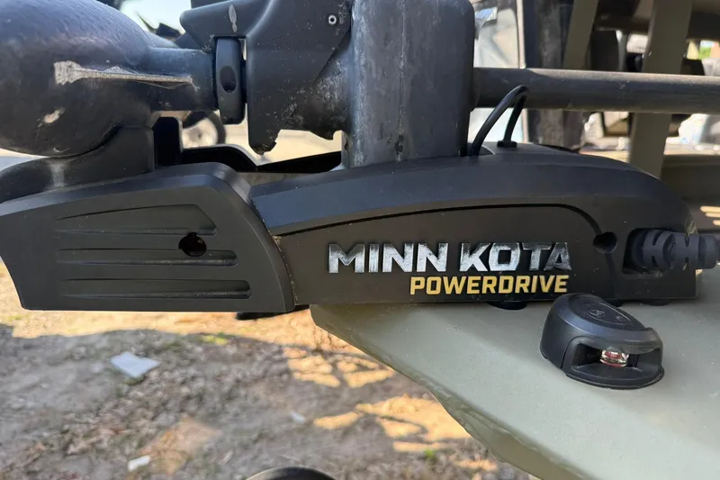Slide: The Image of Minn Kota PowerDrive motor on 2020 Tracker Grizzly 1860 CC Sportsman boat. - 13