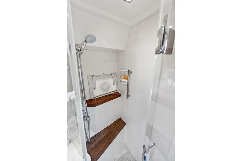 Slide: The Image of Luxurious shower area in 2014 Sea Ray 510 Fly yacht with modern fixtures. - 41