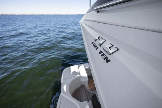 Slide: The Image of Sea Ray 510 Fly 2014 - 59