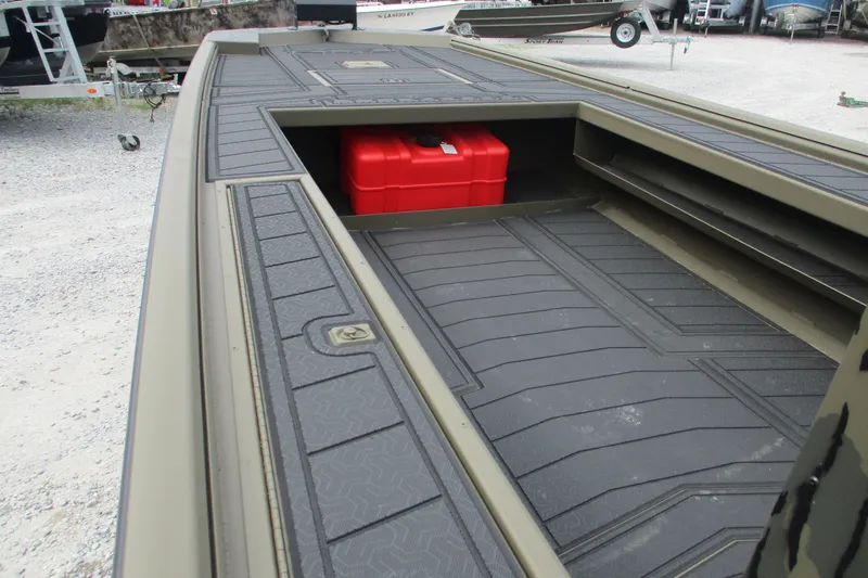 Slide: The Image of 2026 Gator Tail 2060 Extreme CC boat with storage compartment and red fuel tank. - 8