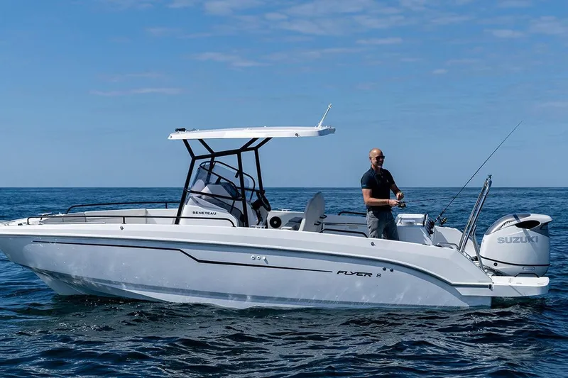 The Image of 2026 Beneteau Flyer 8 SPACEdeck on the sea with angler. - 0