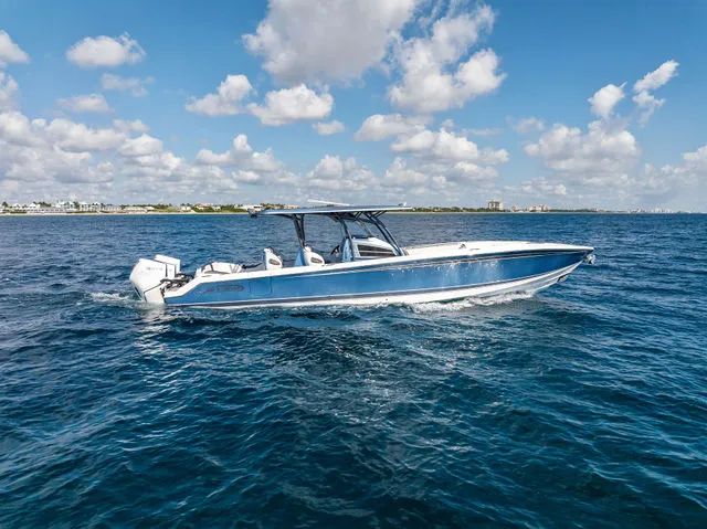 Slide: The Image of Nor-Tech 390 Sport Center Console 2022 - 19