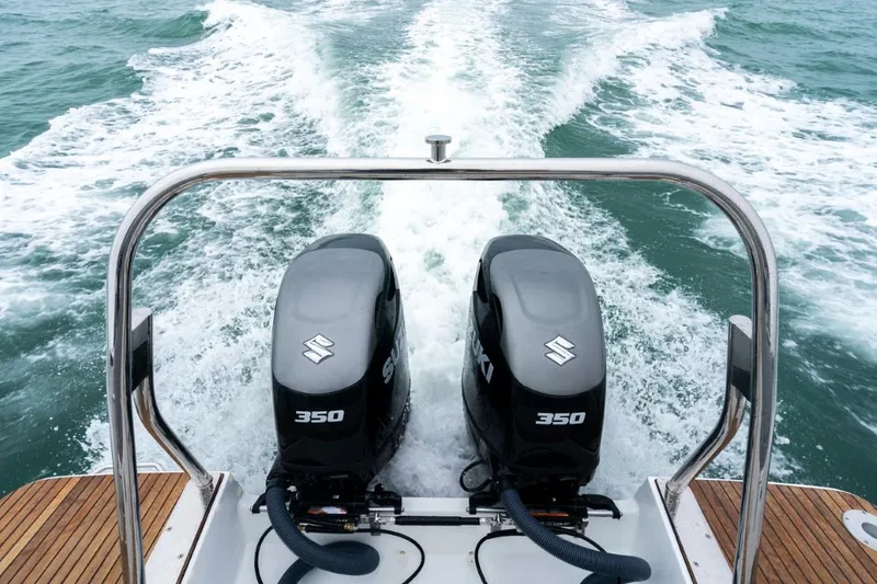 Slide: The Image of Beneteau Flyer 10 2026 with twin Suzuki 350 engines on water. - 49