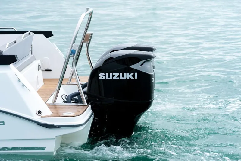 Slide: The Image of Beneteau Flyer 10 2026 - 50