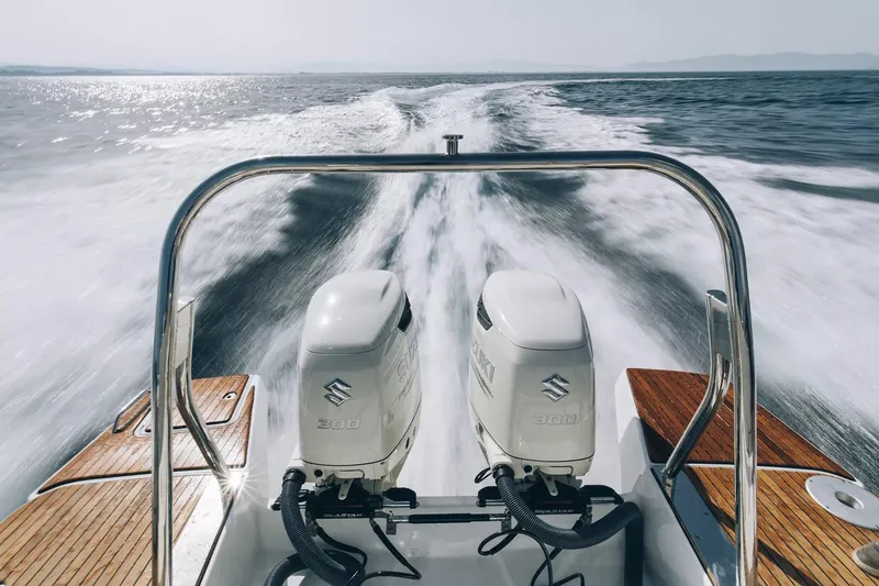 Slide: The Image of Beneteau Flyer 10 2026 - 54