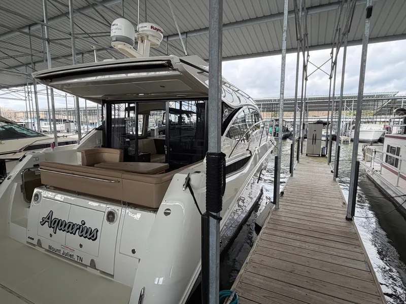 Slide: The Image of 2017 Sea Ray Sundancer 400 yacht docked in Mount Juliet, TN. - 23