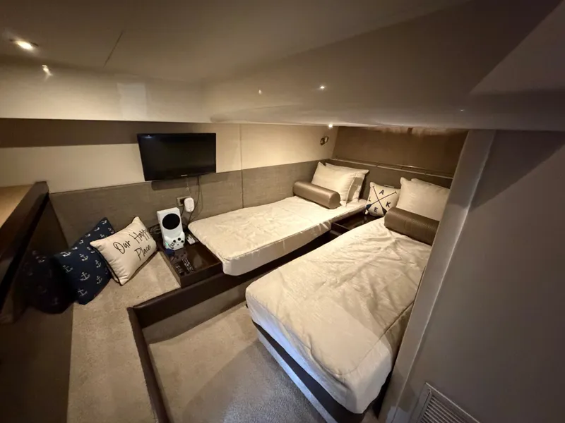 Slide: The Image of Interior of 2017 Sea Ray Sundancer 400 yacht with twin beds. - 30